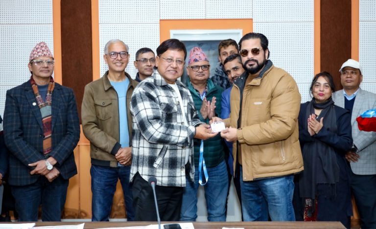 चलचित्र विकास बोर्डबाट १५ समिति गठन, परिचयपत्र वितरण