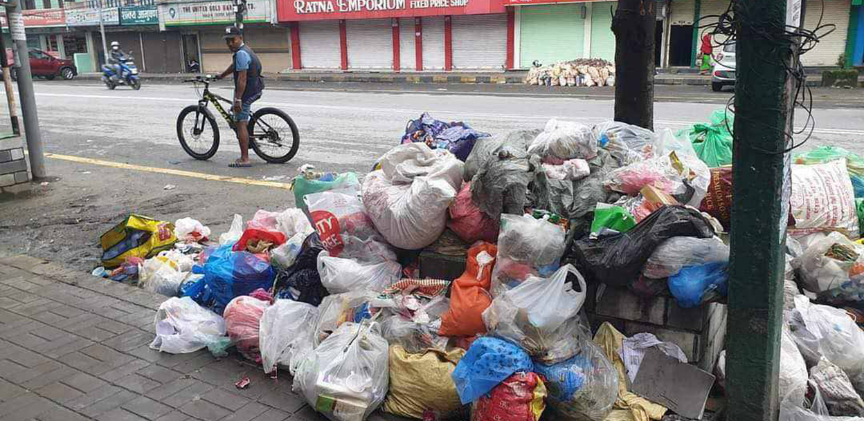 पोखराको फोहोरमा स्वार्थको दुर्गन्ध : दलहरूले बनाउन थाले चुनावी मुद्दा