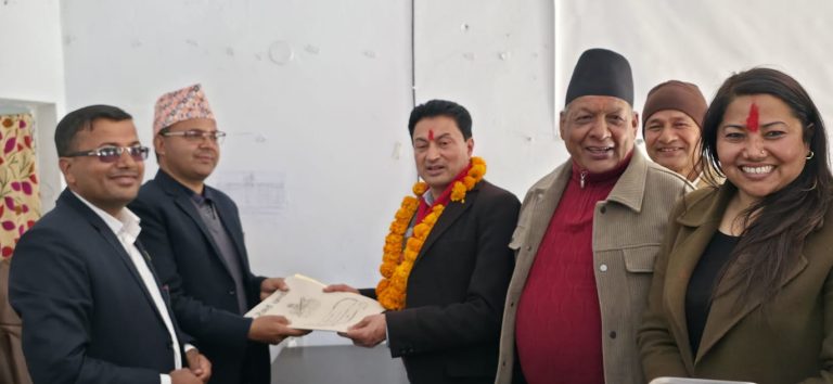 गुल्मी-२ : एमाले उपाध्यक्ष विष्टको उम्मेदवारी दर्ता