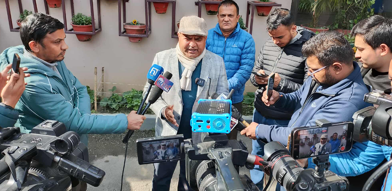 कांग्रेस संस्थापन समूहले भन्यो : विशेषको नाममा पार्टी विभाजन हुन लाग्यो, रोक्न खोज्दै छौं