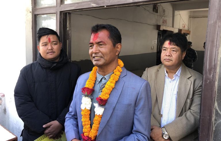 म्याग्दीमा एमालेका हरिकृष्ण श्रेष्ठले दर्ता गरे उम्मेदवारी