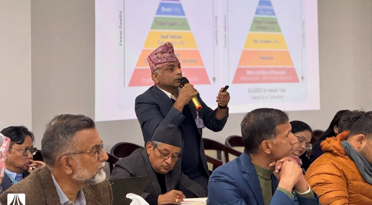 दुईपांग्रे सवारी चढ्ने सबैले हेलमेट लगाए मृत्यु ३९ प्रतिशतसम्म घट्ने