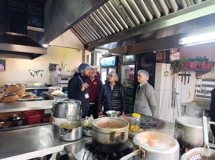 पेप्सीकोलाका रेस्टुरेन्ट अनुगमन, म्याद नाघेको चाउचाउ र गुणस्तरहीन तेल नष्ट