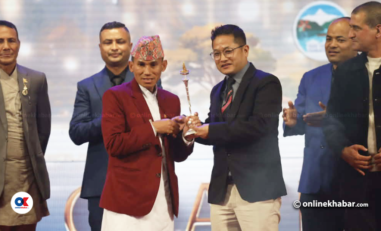 कविराज नेगी लामालाई एनएसजेएफ ‘कोच अफ दि इयर’ अवार्ड