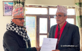 एमाले उम्मेदवार सिग्देलले गराए तनहुँ-२ मा मनोनयन दर्ता