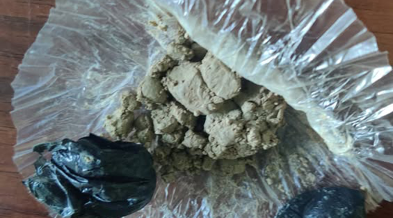 खैरो हेरोइनसहित नागढुंगाबाट एक युवक समातिए