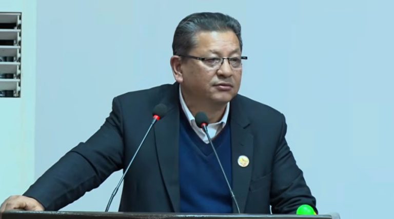 सांसद श्रेष्ठको प्रश्न- मन्त्री नै मैदान छाडेर चुनावमा होमिए, निष्पक्ष होला ?