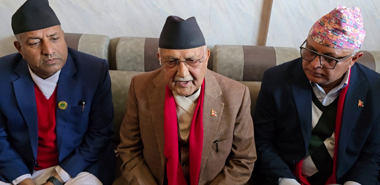 झापामा ओलीलाई प्रश्न- तपाईंको क्षेत्र इपिसेन्टर बन्यो नि ?, जवाफमा भने- वाइयात !