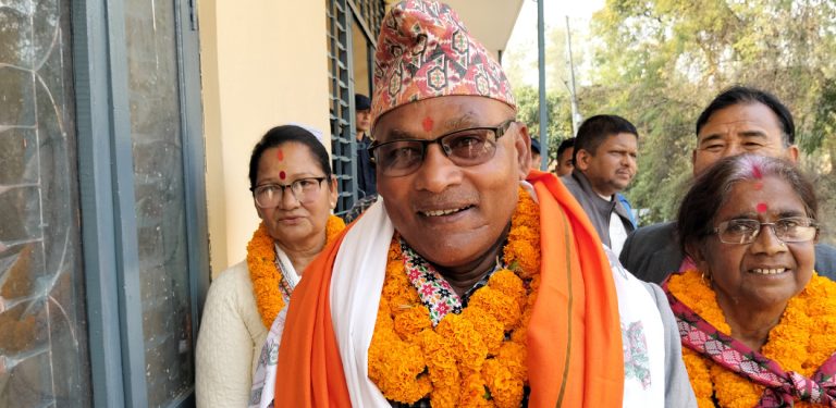 महोत्तरी १ : एमालेका लक्ष्मी कोइरीले दिए उम्मेदवारी