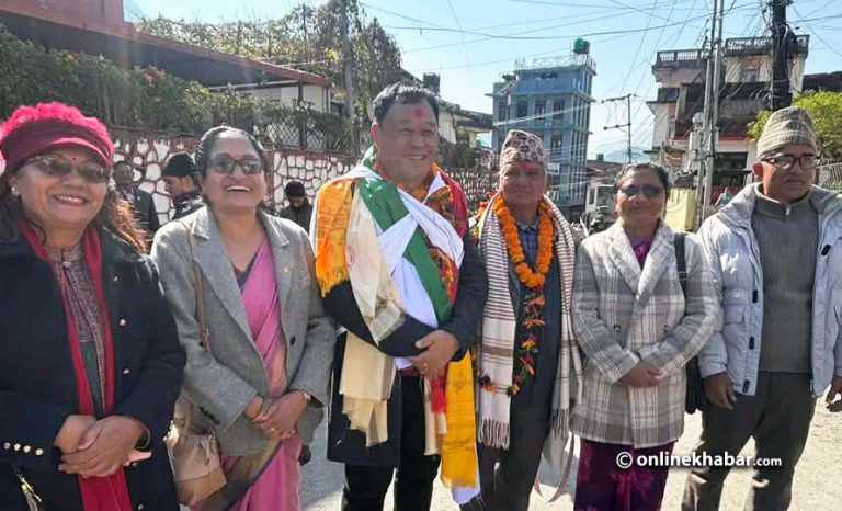 स्याङ्जा–१ बाट एमालेका उम्मेदवार गुरुङले गराए मनोनयन दर्ता