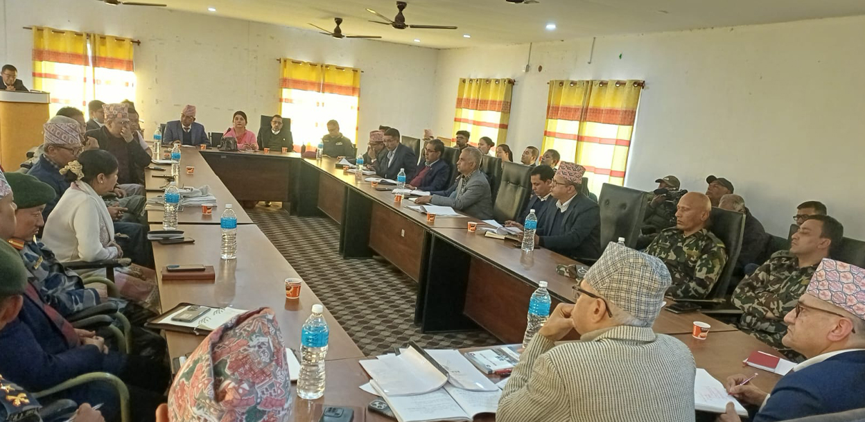 निर्वाचन खर्च सीमाबारे उम्मेदवार : ‘खाली हात भोट माग्न जाँदैछु, खर्च कहाँबाट ल्याउनु’