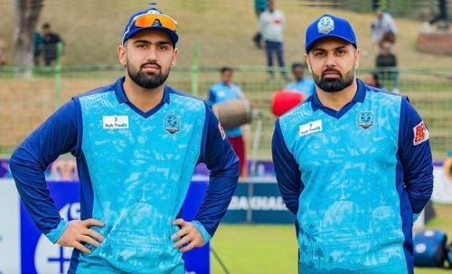 बीपीएल : छोरा एइसाखिलसँगै नाबीले गरे ब्याटिङ, बन्यो अर्धशतकीय साझेदारी