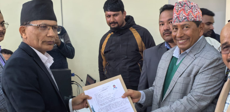 सर्लाही- ३ : नारायणकाजी श्रेष्ठले गरे मनोनयन दर्ता