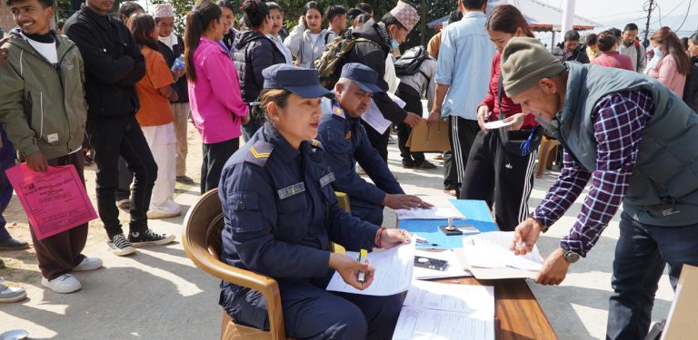 निर्वाचन प्रहरीमा दोस्रो पटक म्याद थप्दा ४९३ को आवेदन