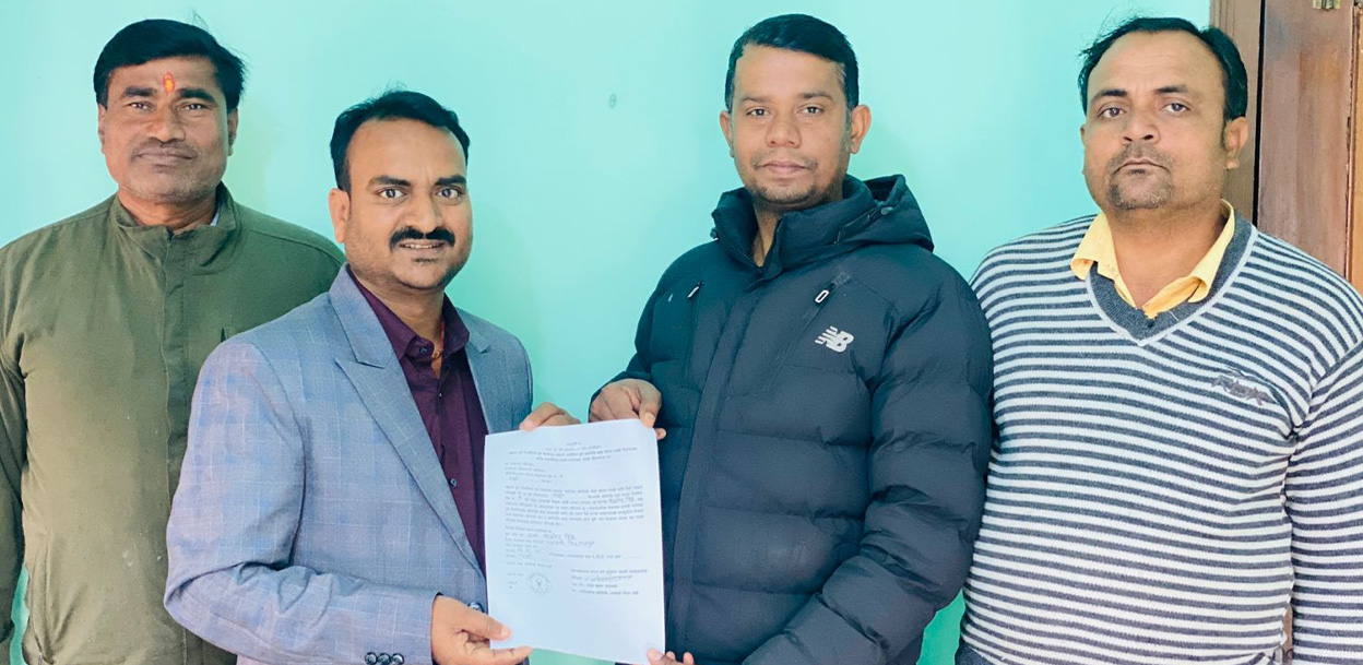 वडा अध्यक्षबाट राजीनामा दिएर प्रतिनिधिसभाको उम्मेदवार