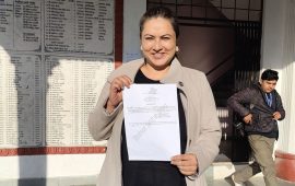 निशा अधिकारीले काठमाडौं-५ बाट गराइन् उम्मेदवारी दर्ता