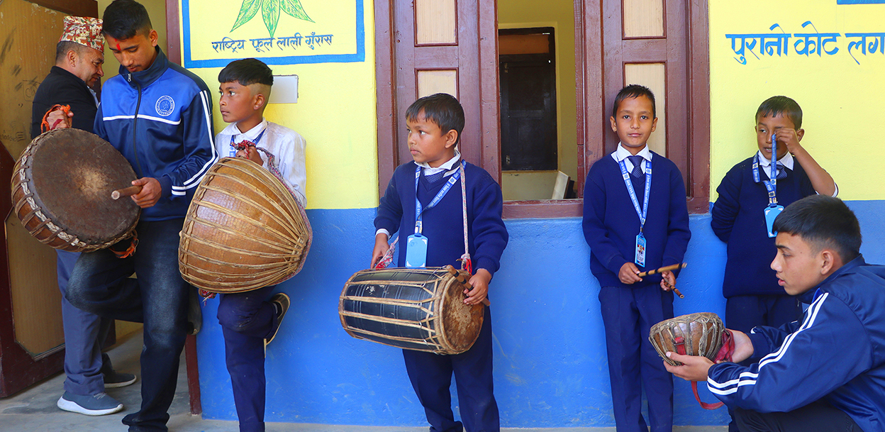 पन्चेबाजा संरक्षणमा जुटे विद्यार्थी