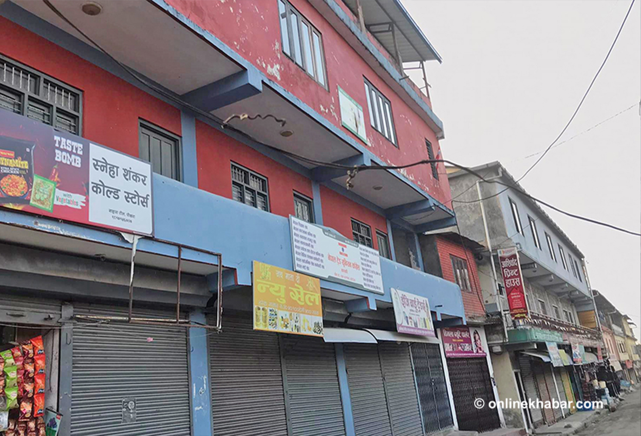 पोखरा उपत्यकाको जग्गामा तीन दलको कब्जा, भाडासमेत आफैं असुल्छन्