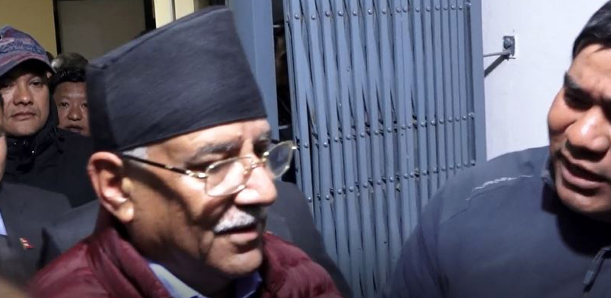 रविलाई दुई पटक गृहमन्त्री बनाएको हुँ, बालेनसँग मिल्दा डराएको छैन : प्रचण्ड