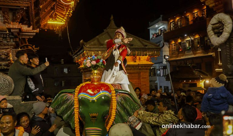 भक्तपुरको नगदेशमा ऐतिहासिक पुलुकिसी नाच (तस्वीरहरू)