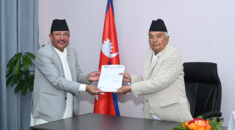 राष्ट्रपति पौडेल समक्ष राष्ट्रिय सभा सदस्य निर्वाचनको प्रतिवेदन पेस   