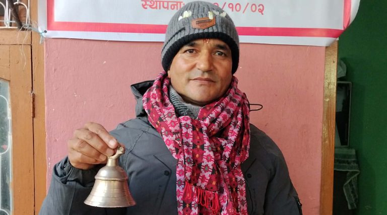 शिक्षक संघको राजनीति छोडेर दार्चुलामा रास्वपाको उम्मेदवार बने सामन्त