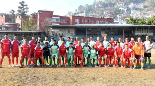 सशस्त्रका अधिकृत र पत्रकारबीच मैत्रीपूर्ण फुटबल