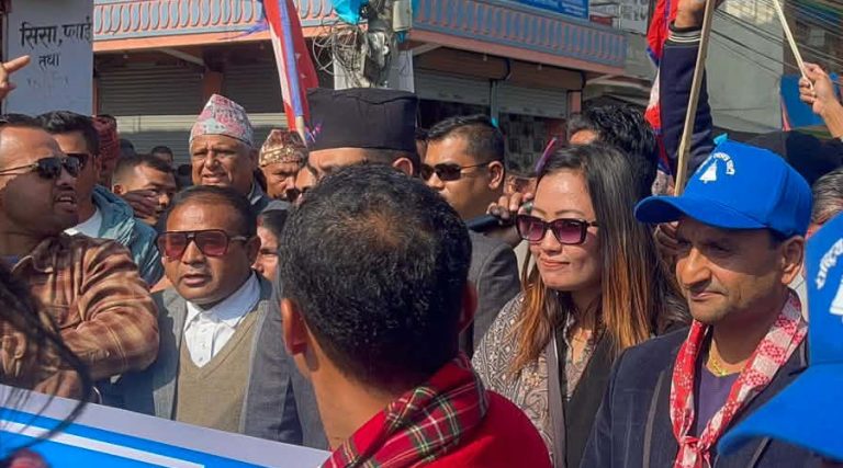 सिन्धुलीका दुई क्षेत्रमा २८ जनाको उम्मेदवारी दर्ता, बागी पनि पर्‍यो