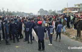 सिरहामा ऐलानी जग्गा खाली गर्न जाँदा एकको मृत्यु, पूर्व-पश्चिम राजमार्ग तनावग्रस्त