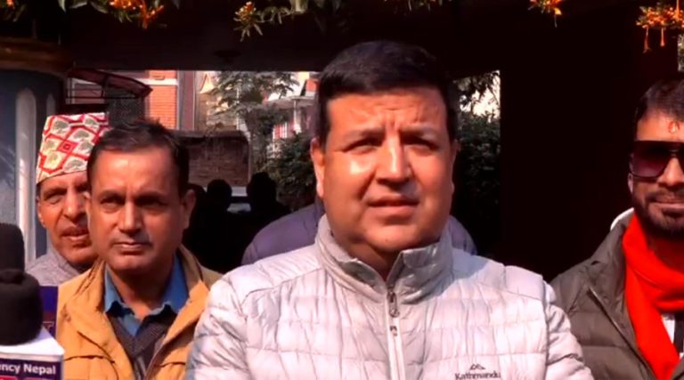 पार्टी फुटको संघारमा छ, त्यो हुन नदिन लागेका छौं : सुनिल शर्मा