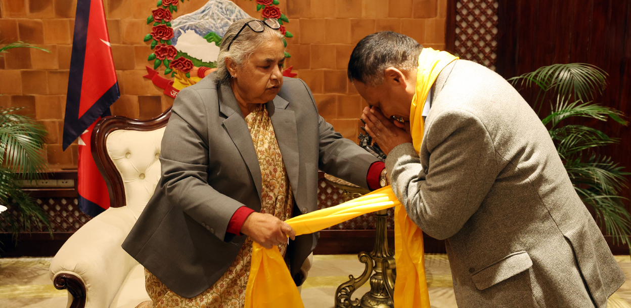 कुलमानलाई बिदाइ गर्दै प्रधानमन्त्रीले भनिन्- तपाईंलाई देशले सम्झनेछ