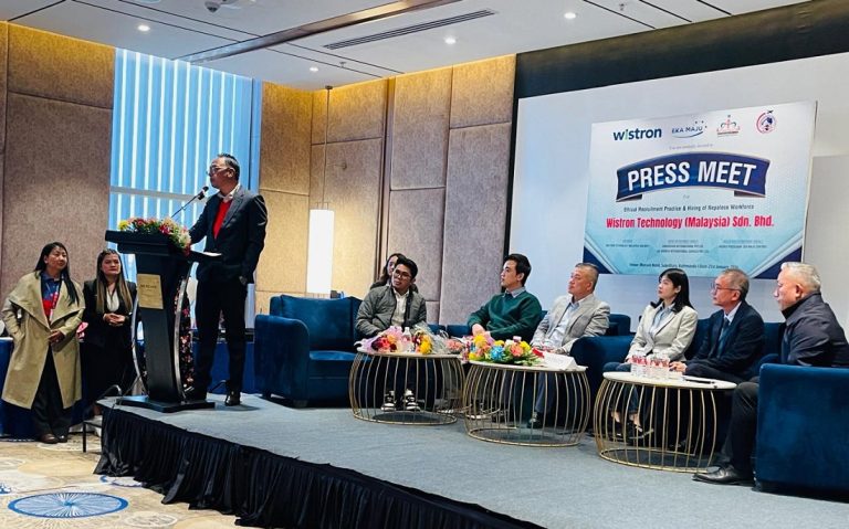 मलेसियाको विस्ट्रोन टेक्नोलोजीले नेपालबाट शून्य लागतमा श्रमिक लैजाने