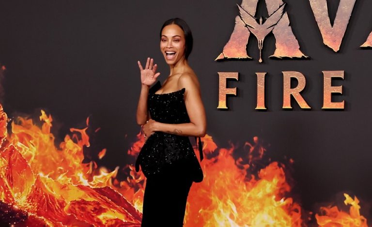 जोई साल्दाना बनिन् धेरै कमाउने फिल्म कलाकार, बक्सअफिस कमाइ १६.८ अर्ब डलर