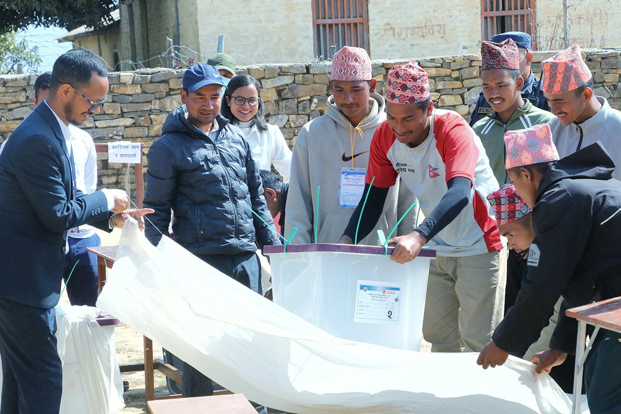 सल्यानमा नमूना मतदान र मतदानस्थल सुरक्षासम्बन्धी संयुक्त अभ्यास