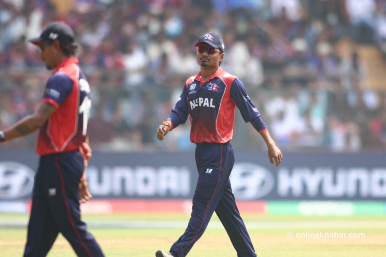 लगातार तेस्रो हारपछि ब्याटिङमा असफल भएको रोहितको स्वीकारोक्ति