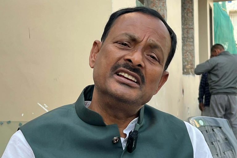 गगन नेतृत्वमा कांग्रेस एकढिक्का भएपछि घर फर्किएँ : बसरुद्धिन अन्सारी