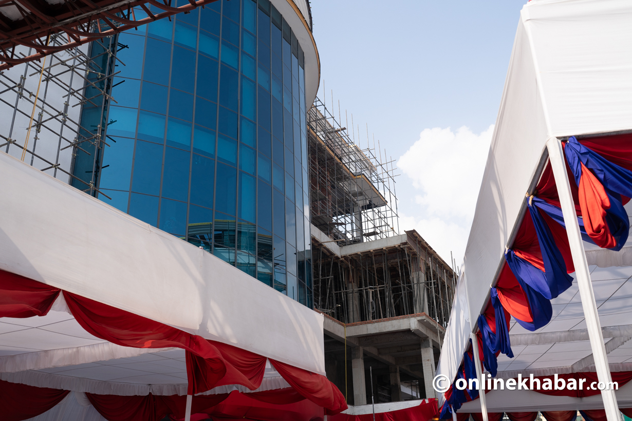 १४ फागुनदेखि भाटभटेनी महाराजगञ्ज पुन: सञ्चालन हुने, अध्यक्ष गुरुङ भन्छन्- मलाई हार्ने छुट छैन