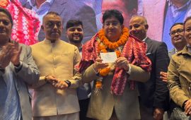 रसुवा एमालेका पूर्व जिल्ला अध्यक्ष ढकाल कांग्रेस प्रवेश