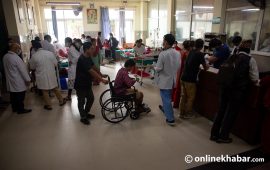 स्वास्थ्यको घट्दो बजेट : ज्यान र खल्ती दुवै जोखिममा