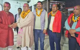 सर्लाहीको बलरा नगरपालिकाका पूर्वमेयर कांग्रेस प्रवेश, गगनले गरे स्वागत