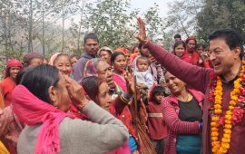 गुल्मी-२ मा गोकर्ण विष्टको ‘सुन्दै-सुनाउँदै’ अभियान, भाषणभन्दा संवादमा जोड