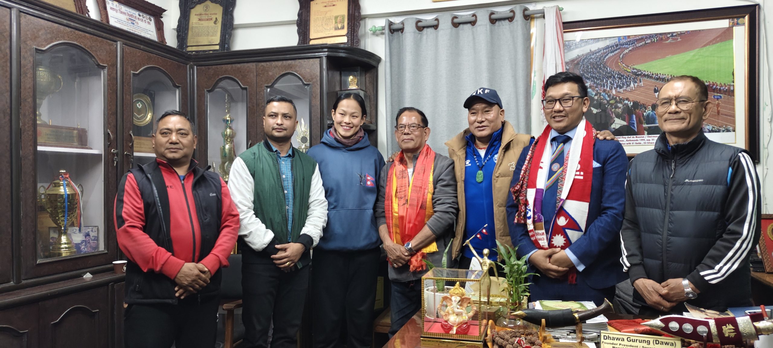 नेपाल कराते महासंघद्वारा तमु धिं युके सम्मानित