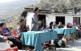 म्याग्दीमा एमाले र विप्लव माओवादीका उम्मेदवारले एउटै मञ्चबाट मागे भोट