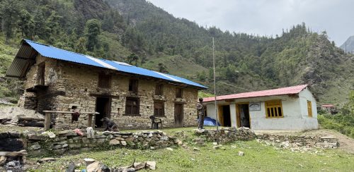 बाजुराको गुम्बा गाउँ केन्द्रमा ७३ मतदाता, अधिकांश जिल्ला बाहिर