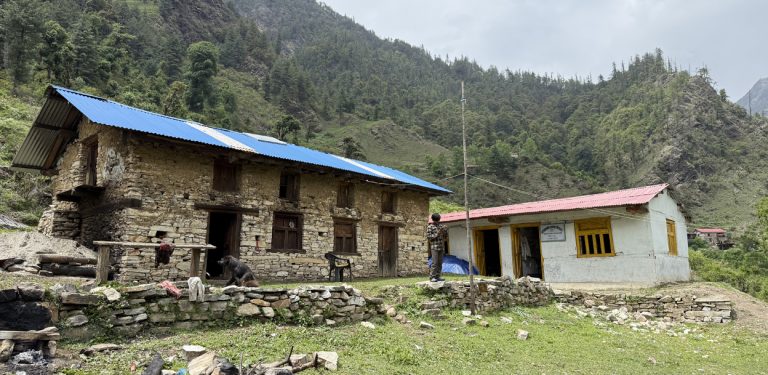 बाजुराको गुम्बा गाउँ केन्द्रमा ७३ मतदाता, अधिकांश जिल्ला बाहिर