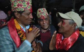 रुकुमका राप्रपा नेता खत्री कांग्रेसमा प्रवेश