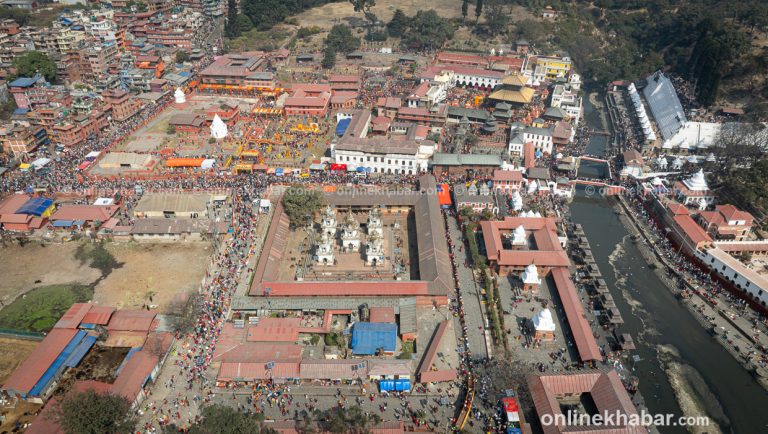 पशुपति क्षेत्रमा उच्छृङ्खल गतिविधि गर्ने १६५ जना प्रहरीको नियन्त्रणमा