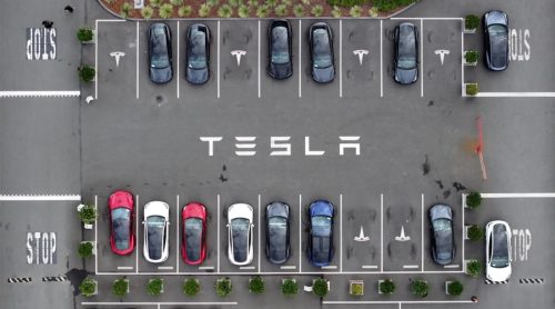 क्यालिफोर्नियाको सवारी विभागविरुद्ध टेस्लाको मुद्दा