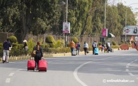 विमानस्थलमा यात्रु तानातान गर्ने १८ जना पक्राउ 