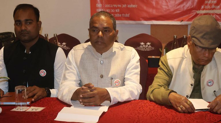 बालेनलाई उपेन्द्रको प्रश्न : मधेशीको अधिकार लडाइँमा कहाँ हुनुहुन्थ्यो ?